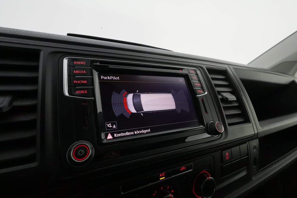 Volkswagen Transporter 2017 - miniatyr 19