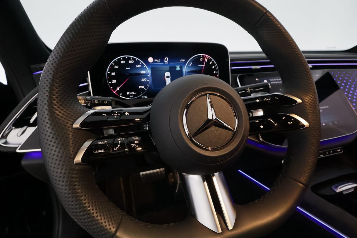 Mercedes-Benz E-Klass 2026 - miniatyr 17