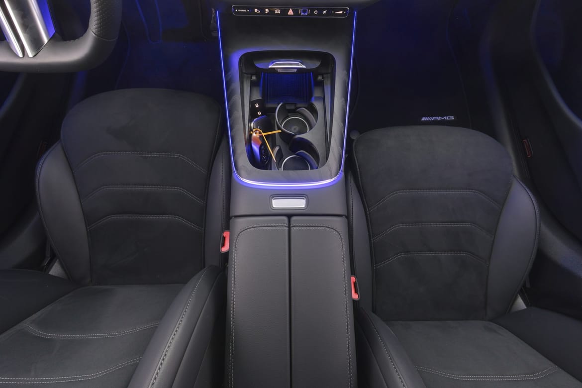 Mercedes-Benz E-Klass 2026 - miniatyr 18