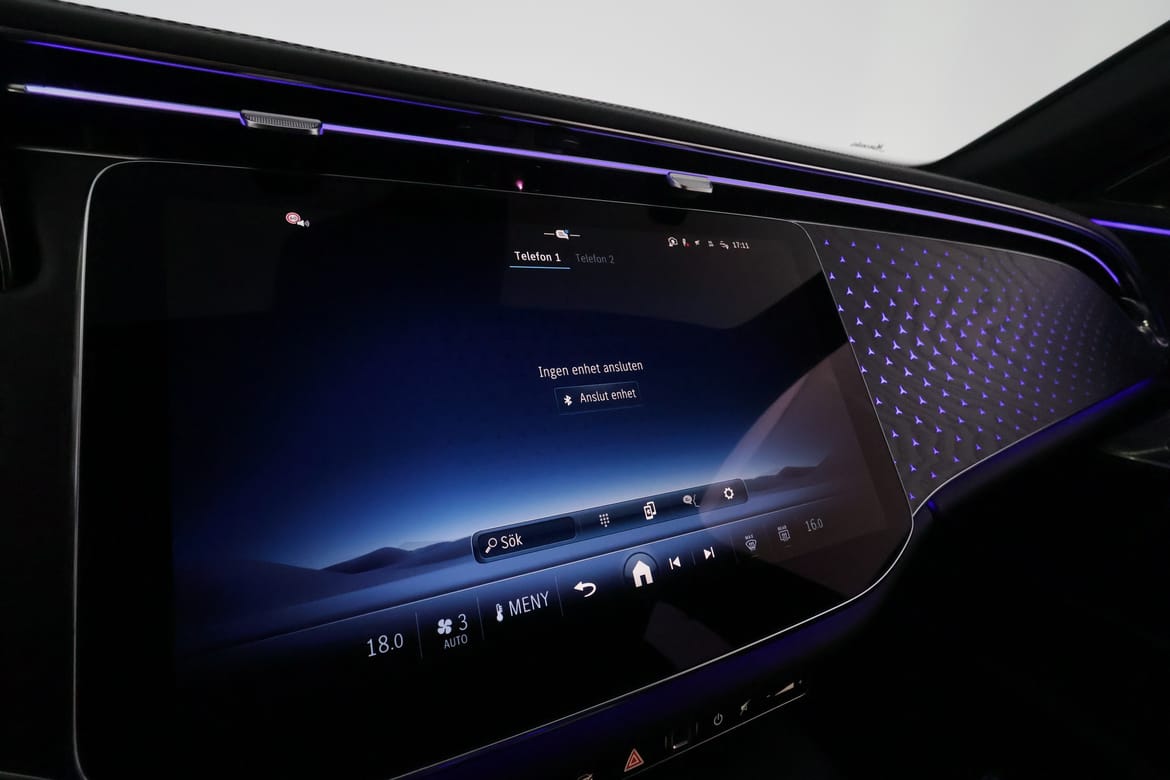 Mercedes-Benz E-Klass 2026 - miniatyr 24