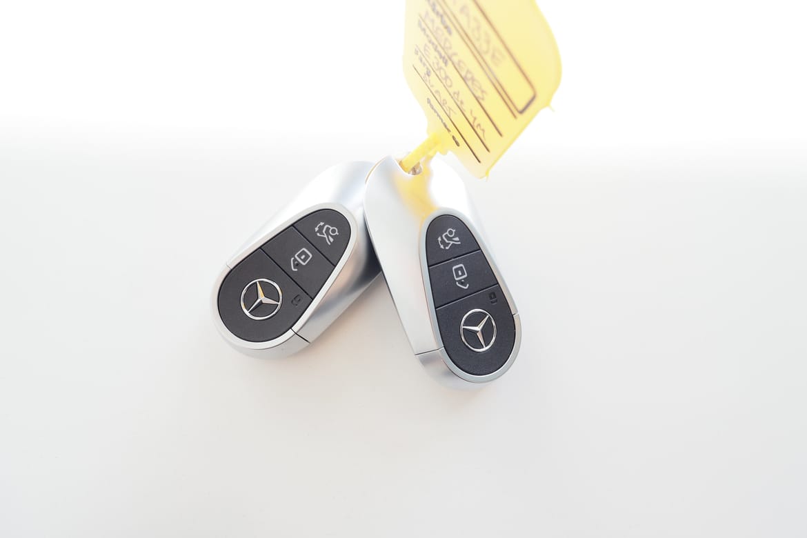 Mercedes-Benz E-Klass 2026 - miniatyr 30