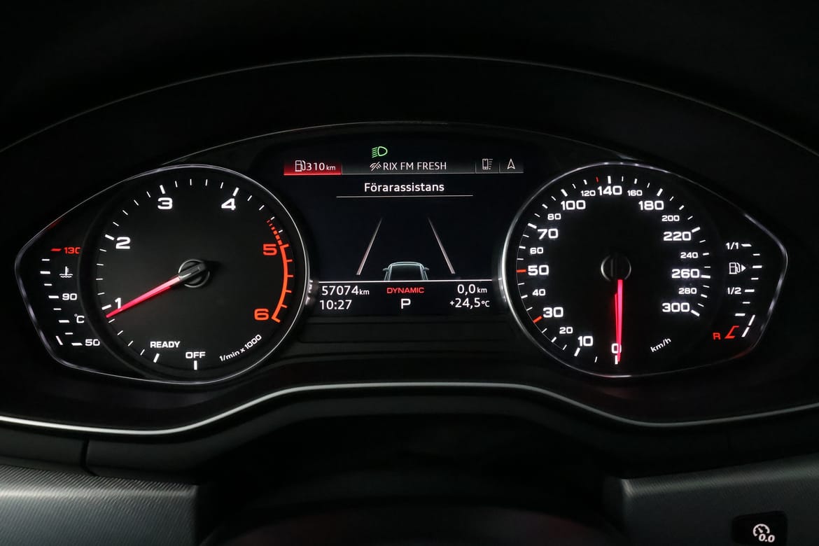 Audi A4 2023 - miniatyr 30