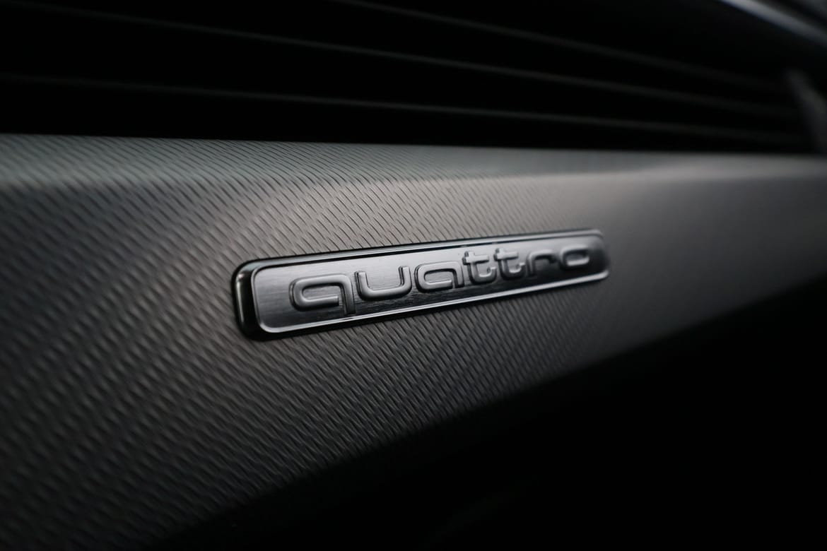 Audi A4 2023 - miniatyr 34