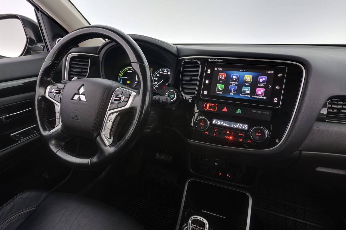 Mitsubishi Outlander 2018 - miniatyr 14