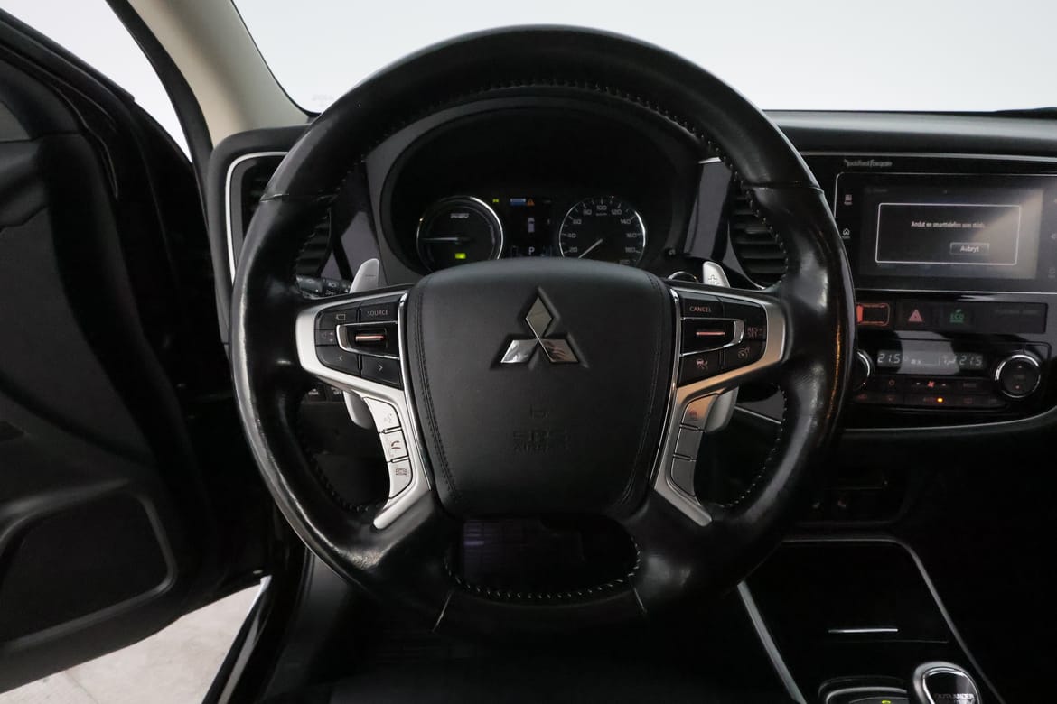 Mitsubishi Outlander 2018 - miniatyr 15