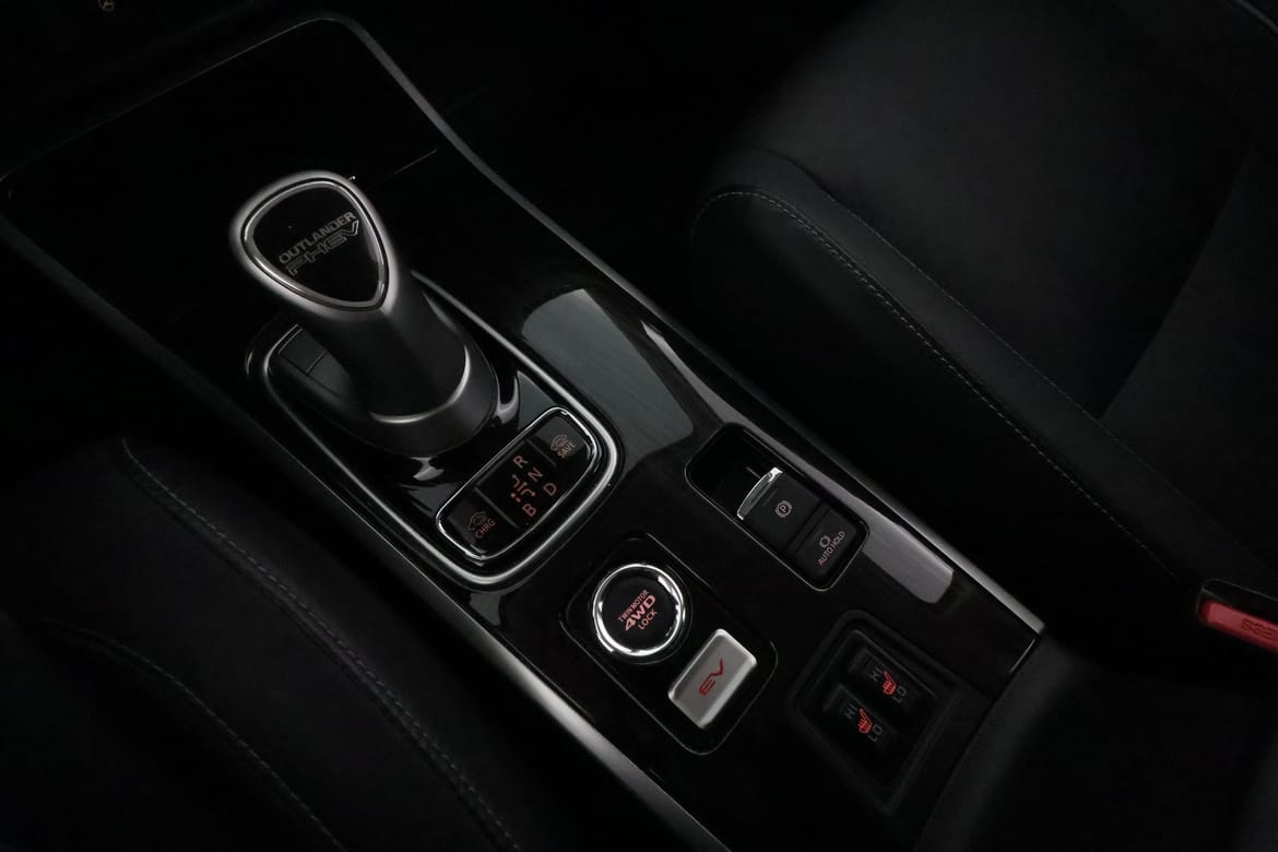 Mitsubishi Outlander 2018 - miniatyr 20
