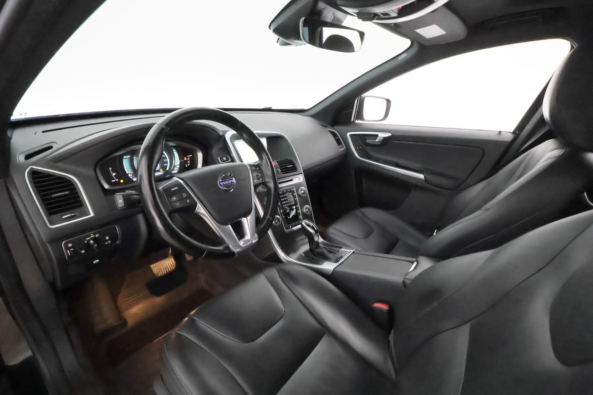 Volvo XC60 2015 - miniatyr 11