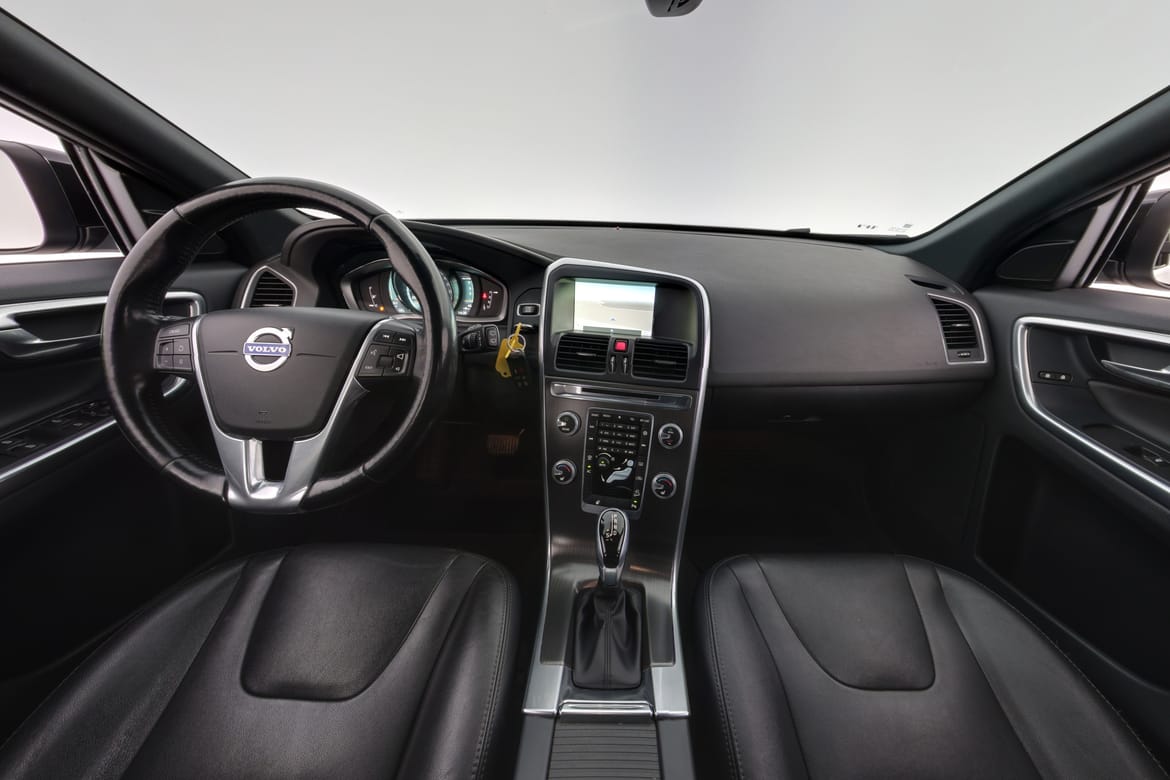 Volvo XC60 2015 - miniatyr 12