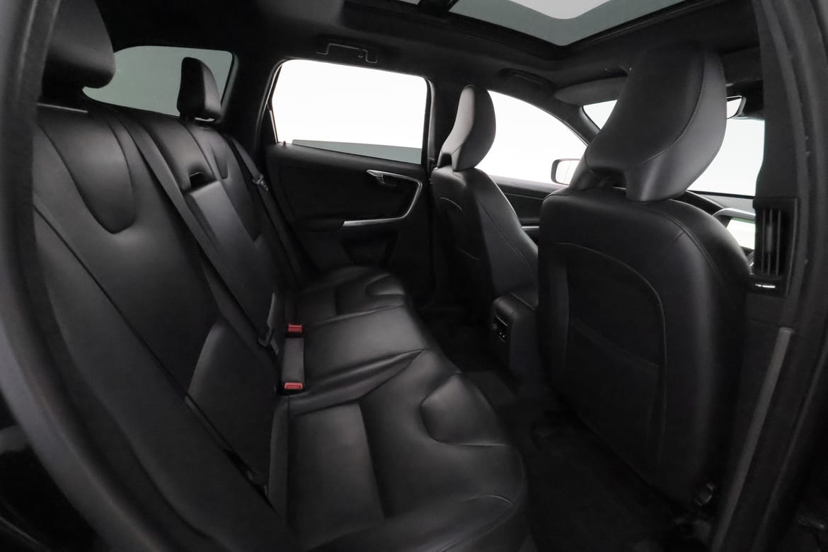 Volvo XC60 2015 - miniatyr 18
