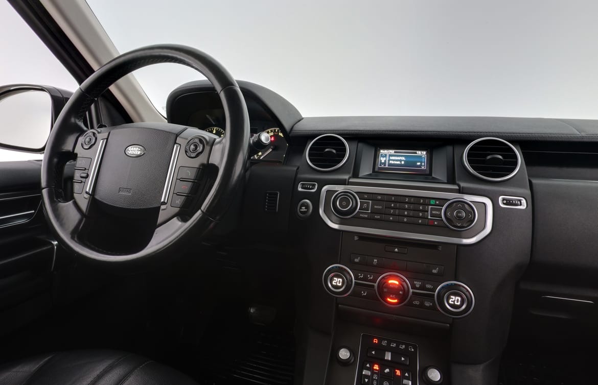 Land Rover Discovery 2016 - miniatyr 13