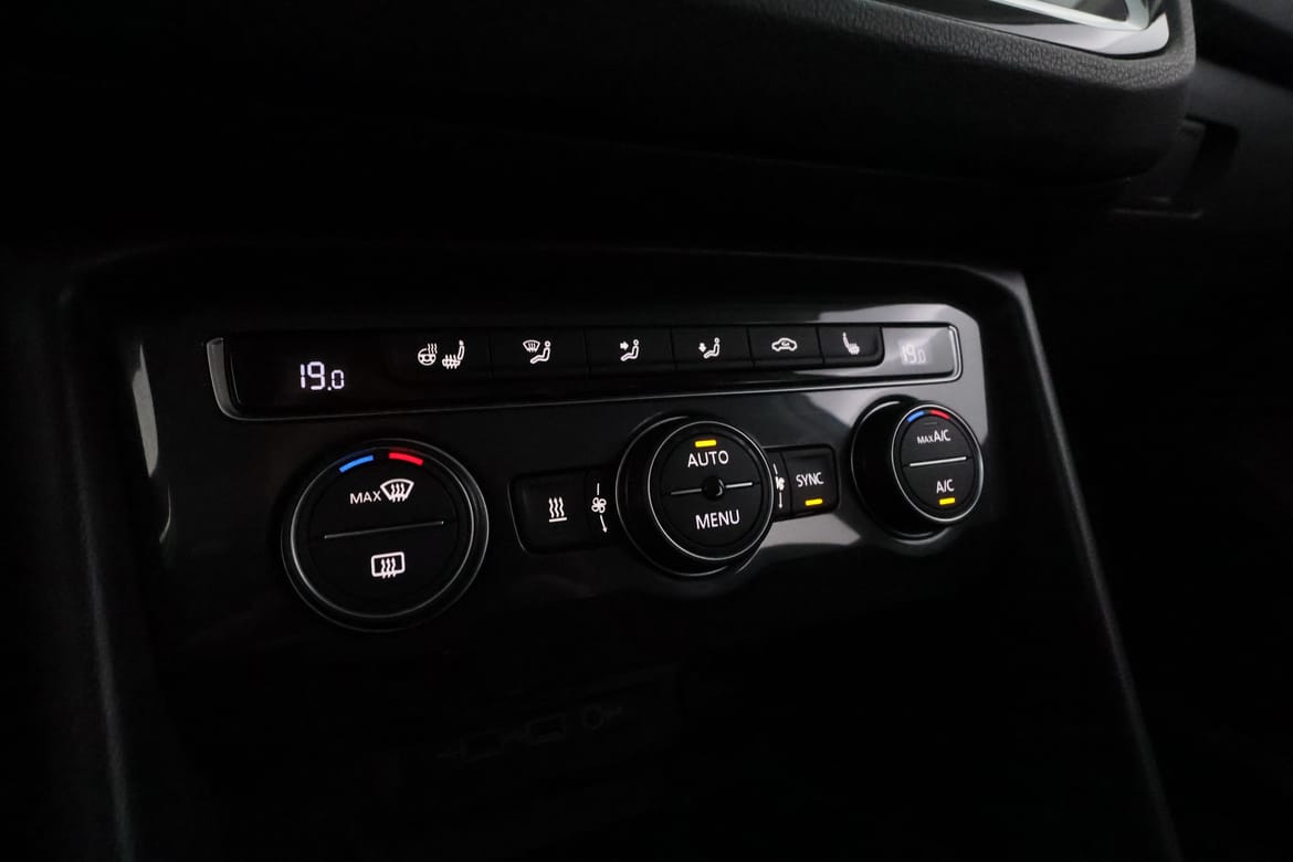 Volkswagen Tiguan 2020 - miniatyr 24
