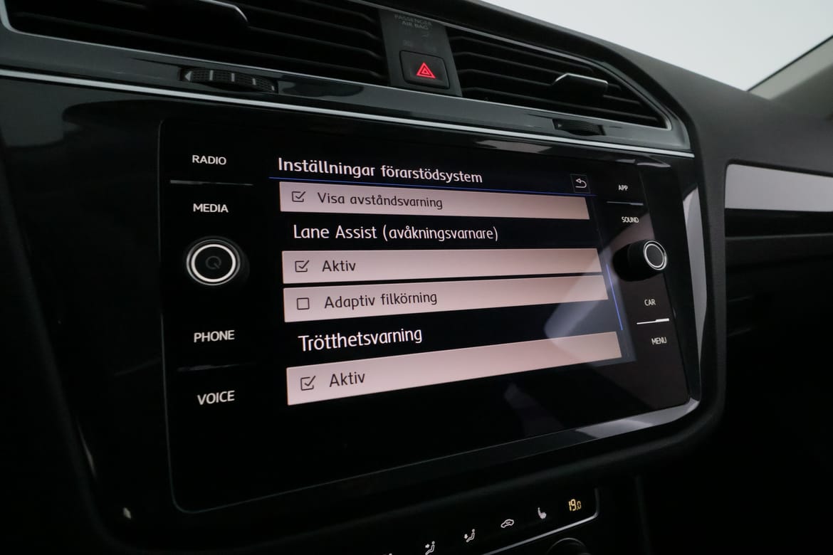 Volkswagen Tiguan 2020 - miniatyr 31
