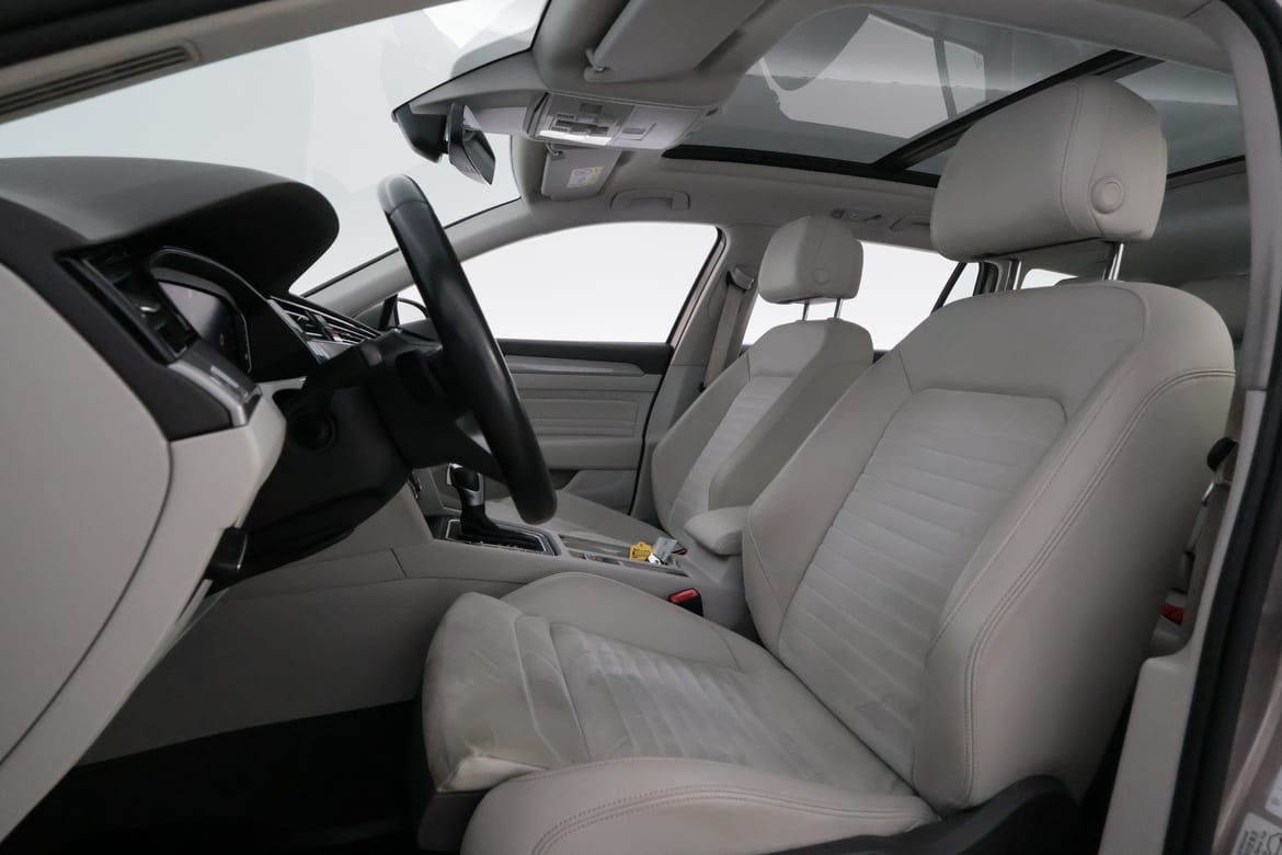 Volkswagen Passat 2020 - miniatyr 12