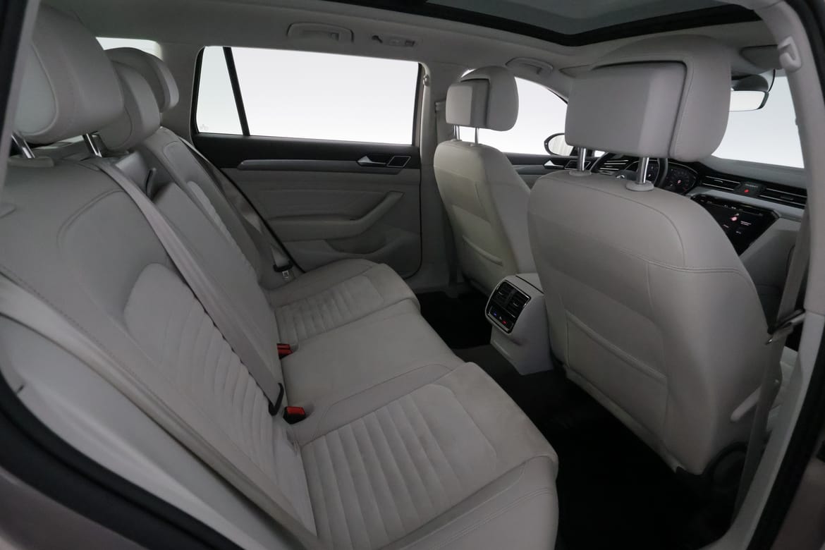 Volkswagen Passat 2020 - miniatyr 22