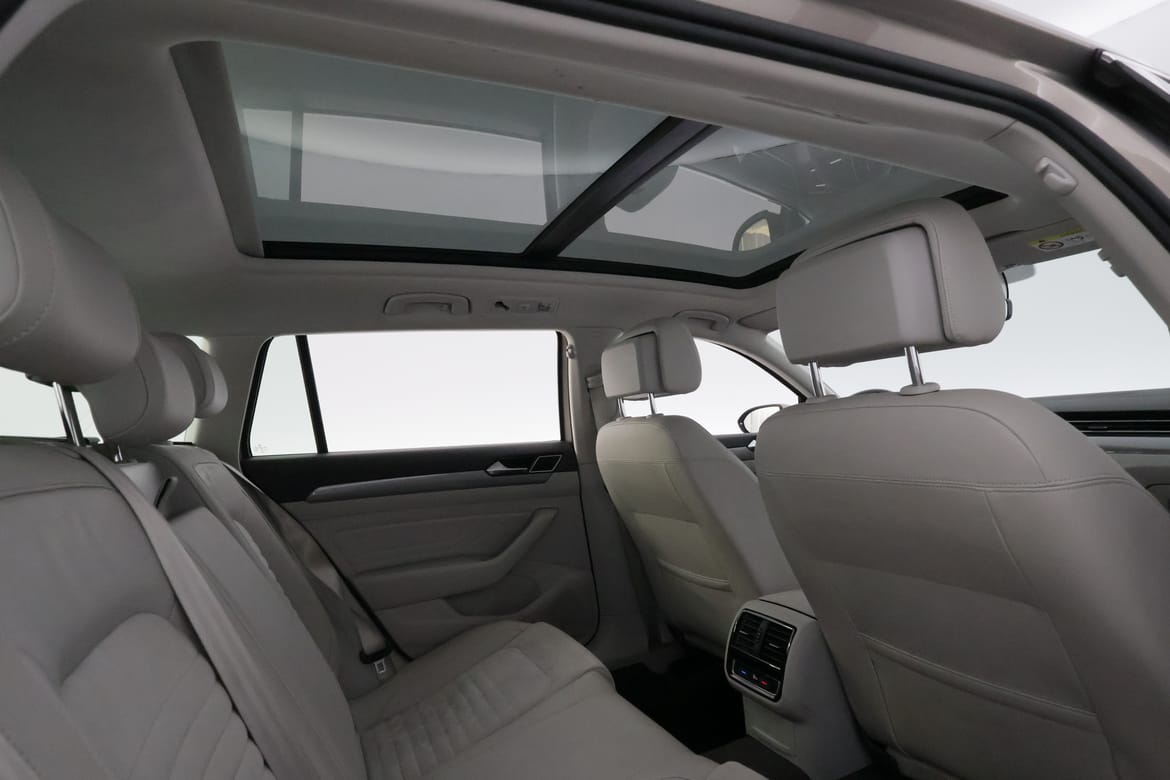 Volkswagen Passat 2020 - miniatyr 23