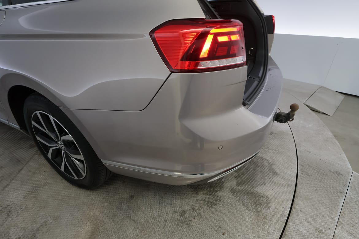 Volkswagen Passat 2020 - miniatyr 7