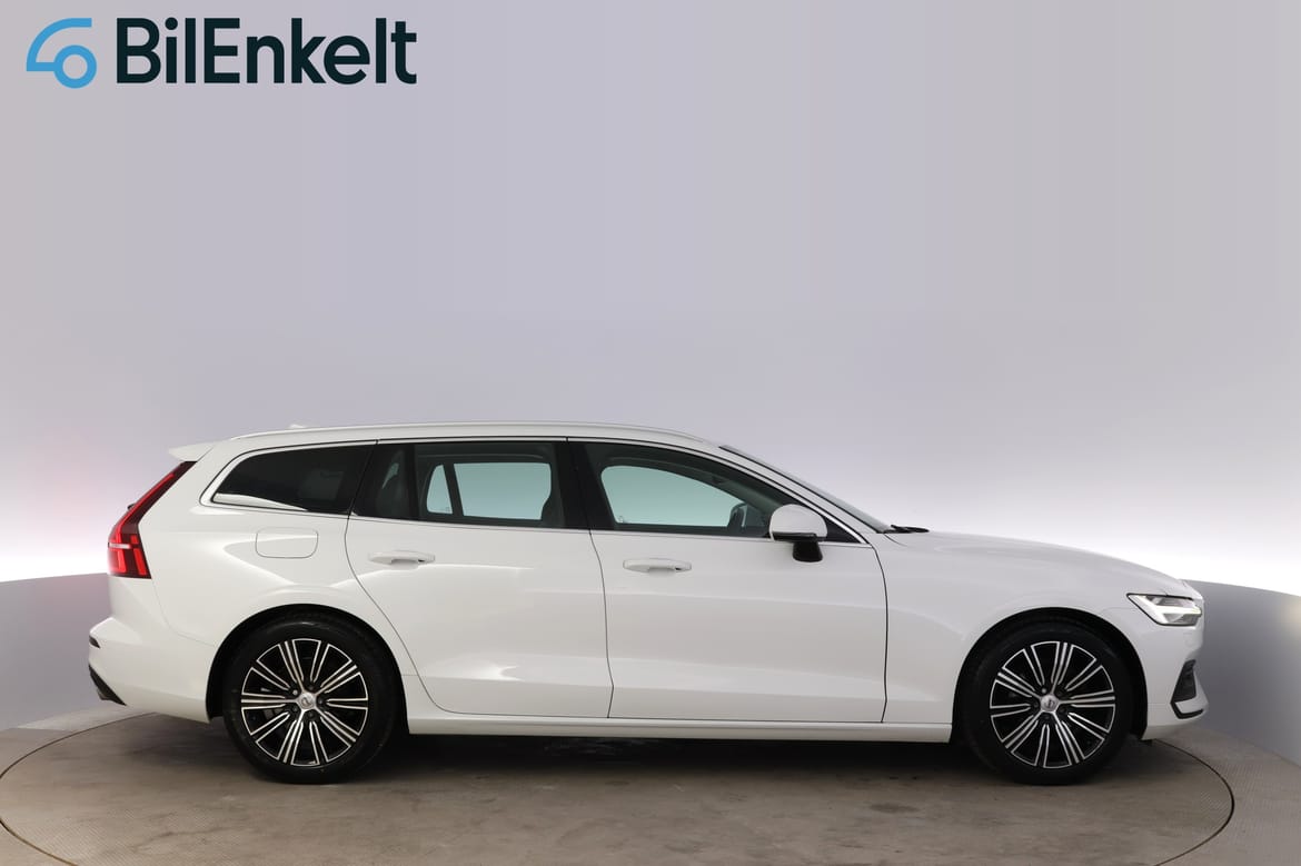 Volvo V60 2020 - miniatyr 2