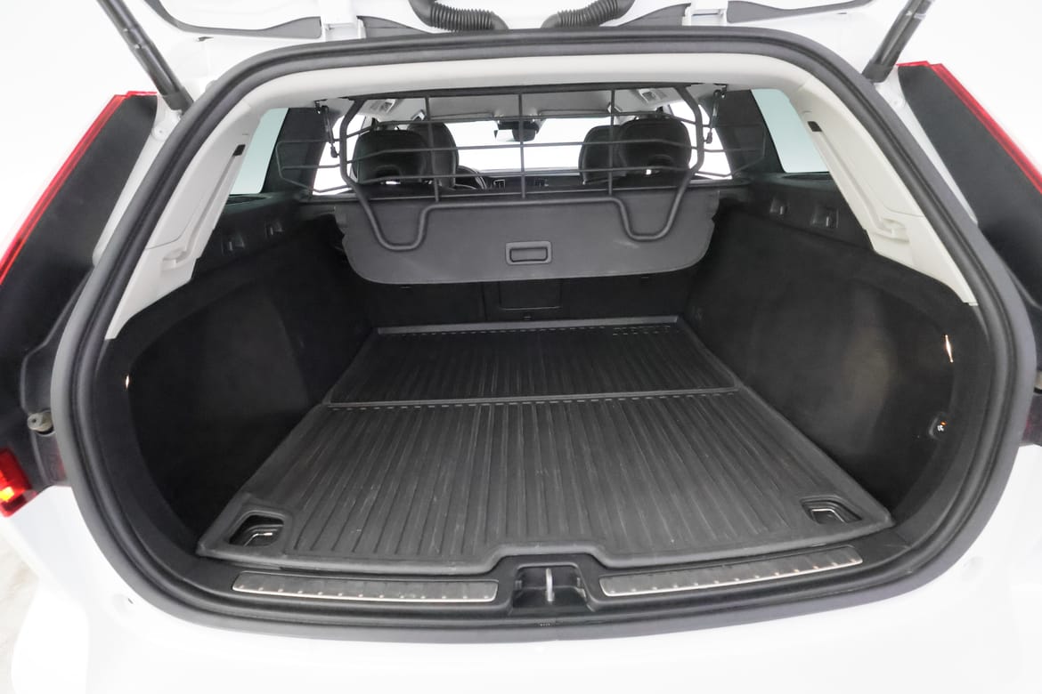 Volvo V60 2020 - miniatyr 8