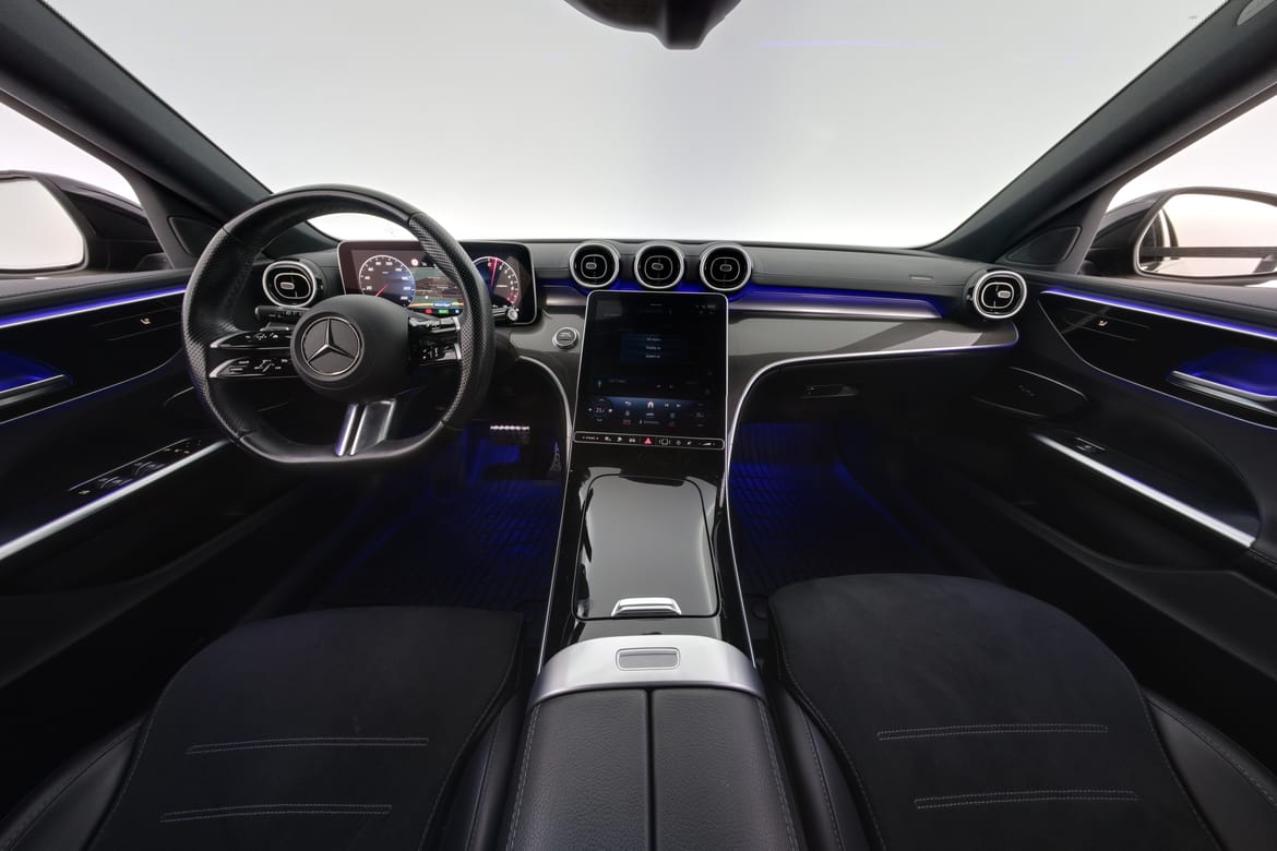 Mercedes-Benz C-Klass 2023 - miniatyr 14