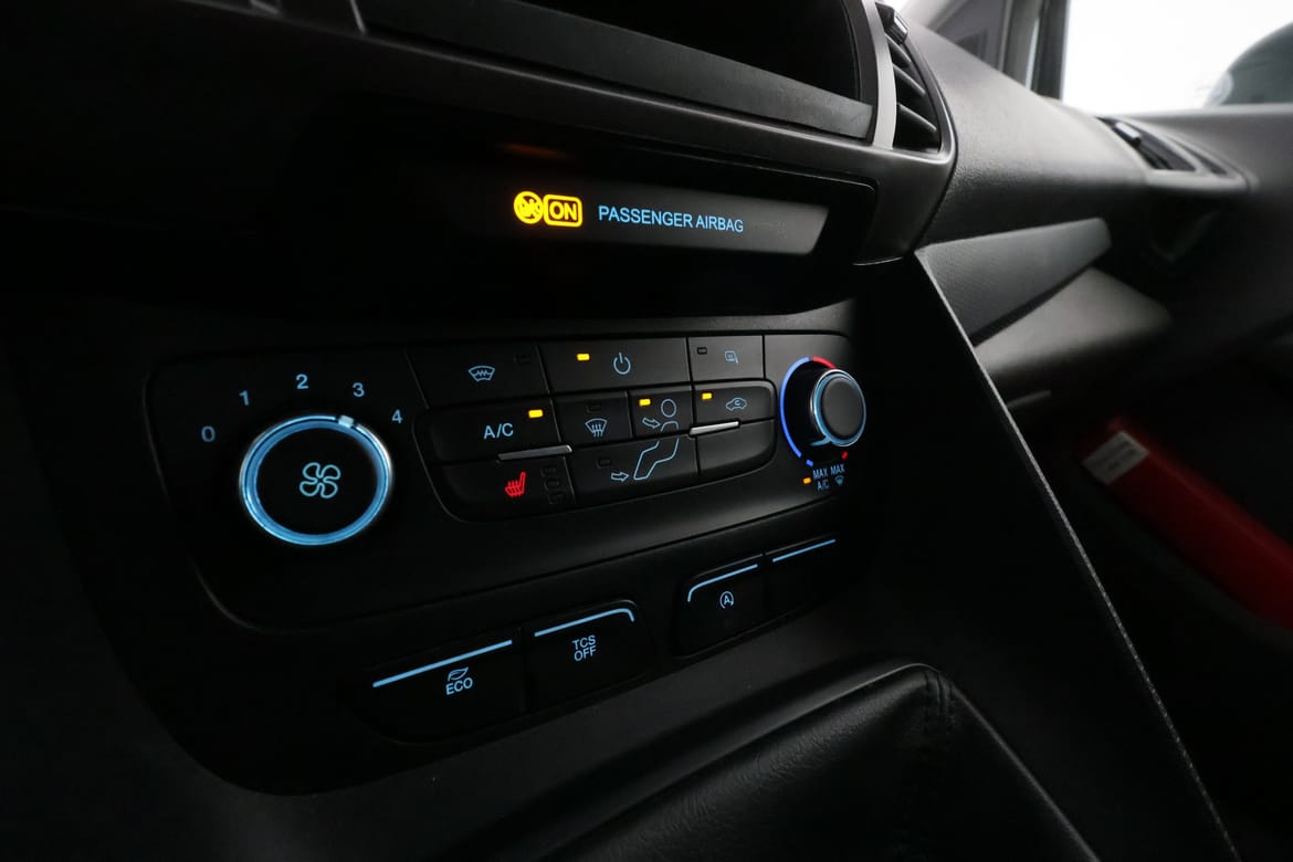 Ford Transit Connect 2023 - miniatyr 14