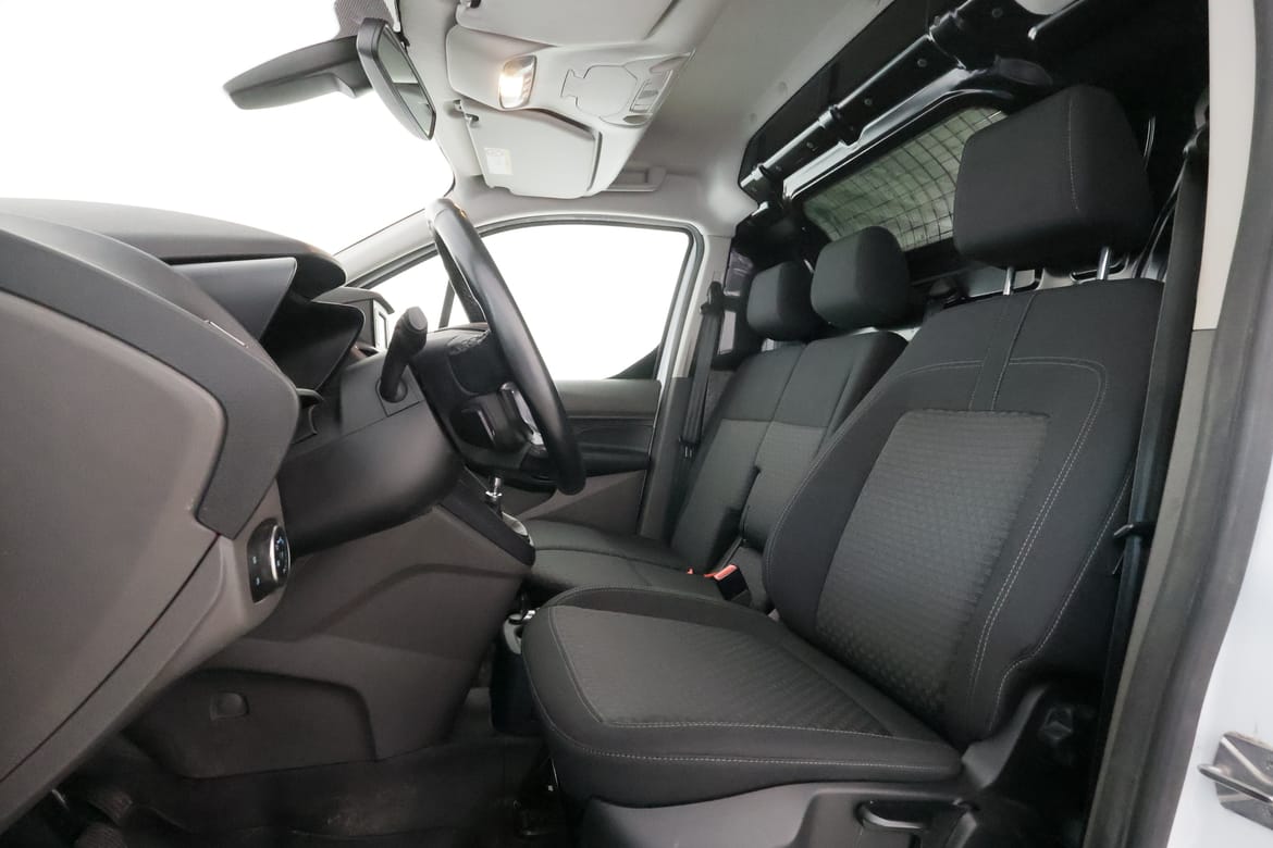 Ford Transit Connect 2023 - miniatyr 9