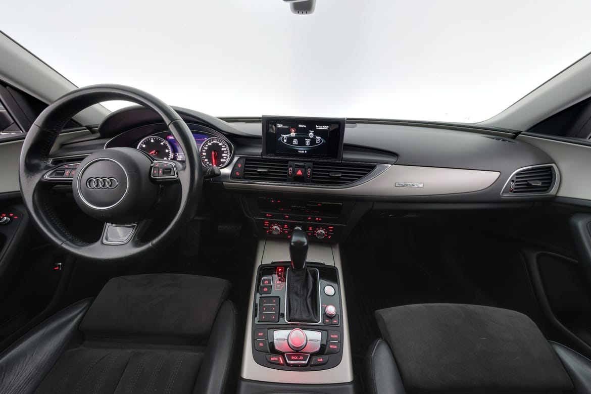 Audi A6 2018 - miniatyr 13