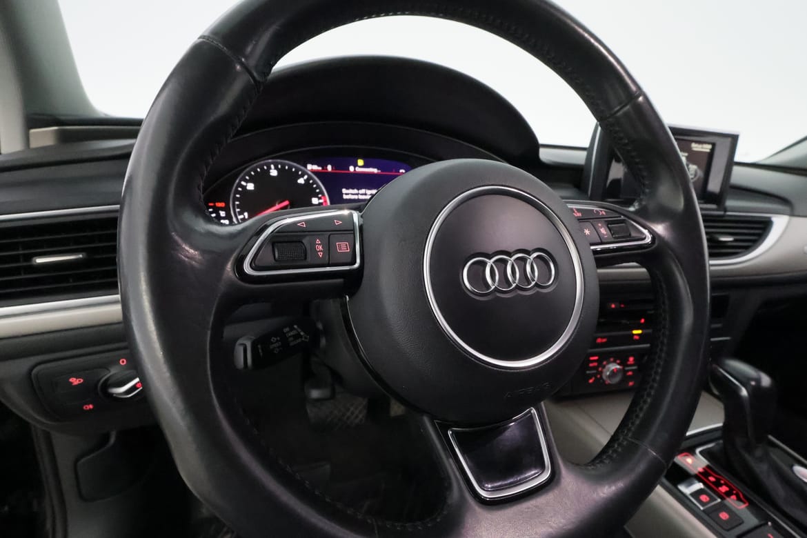 Audi A6 2018 - miniatyr 16