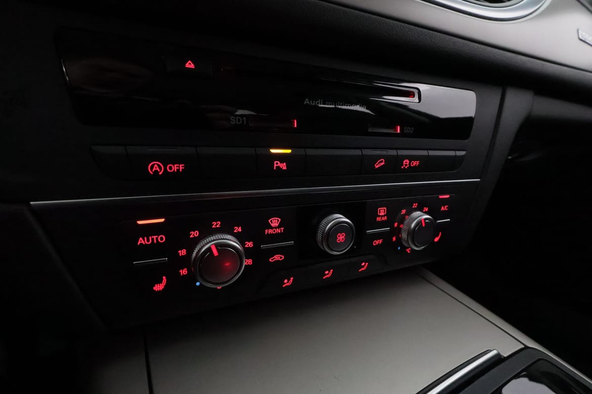 Audi A6 2018 - miniatyr 21