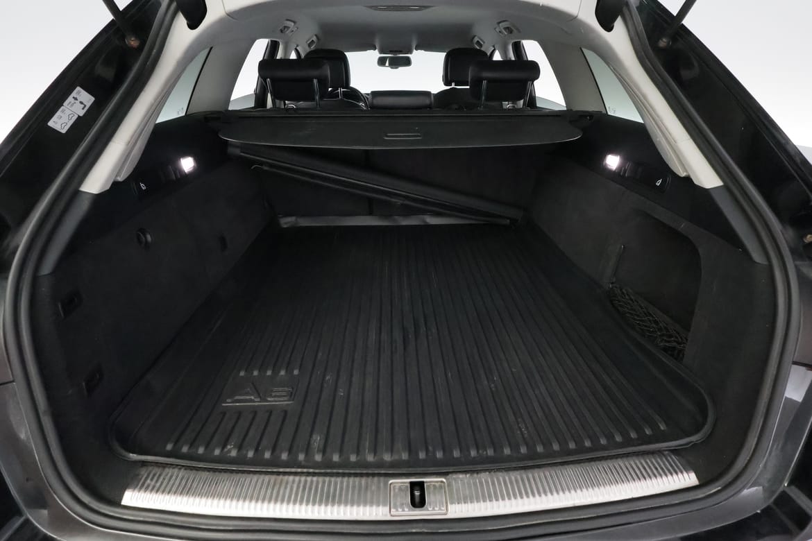 Audi A6 2018 - miniatyr 8