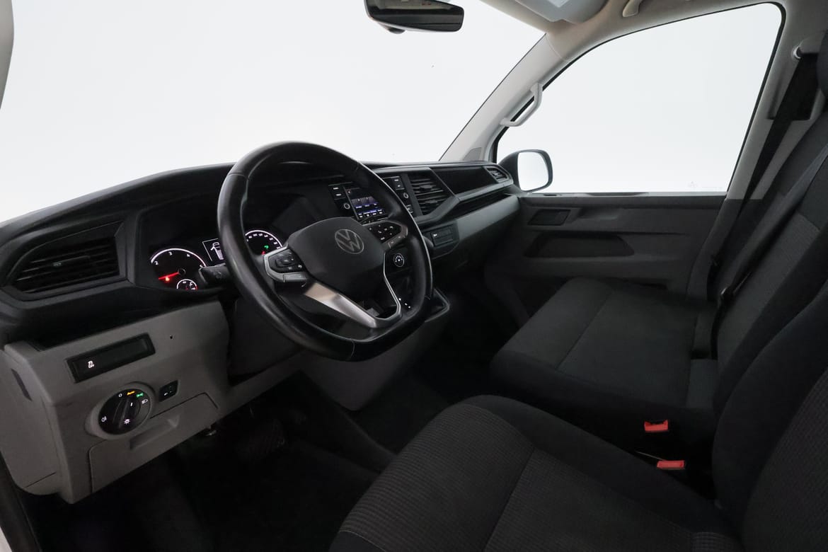 Volkswagen Transporter 2023 - miniatyr 12