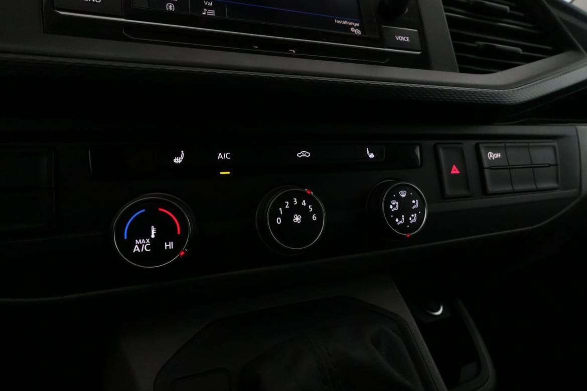 Volkswagen Transporter 2023 - miniatyr 16