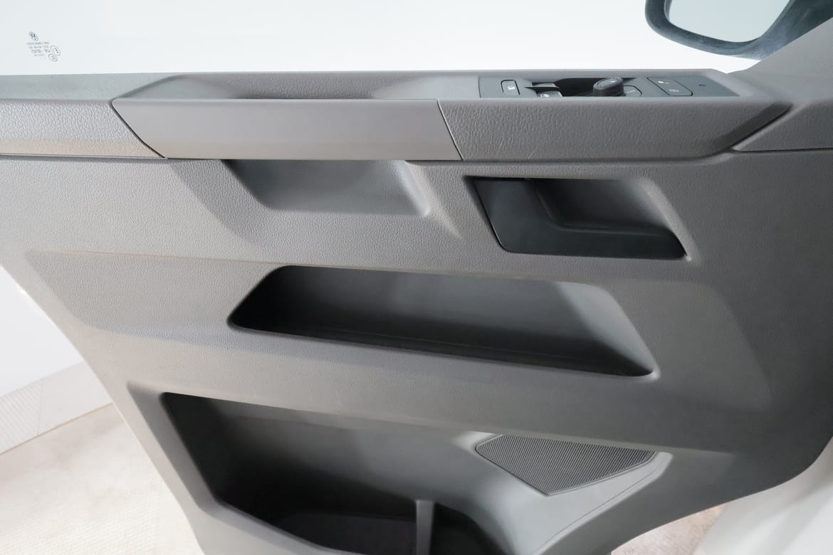 Volkswagen Transporter 2023 - miniatyr 22