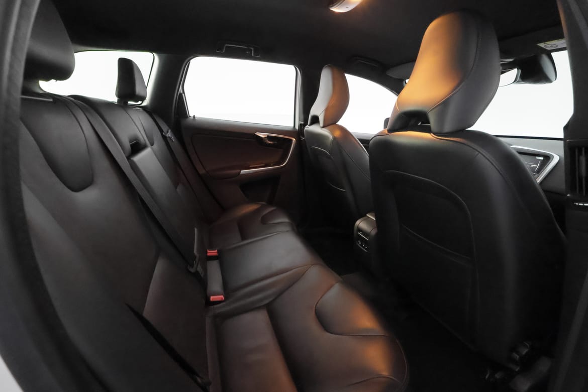 Volvo XC60 2016 - miniatyr 18