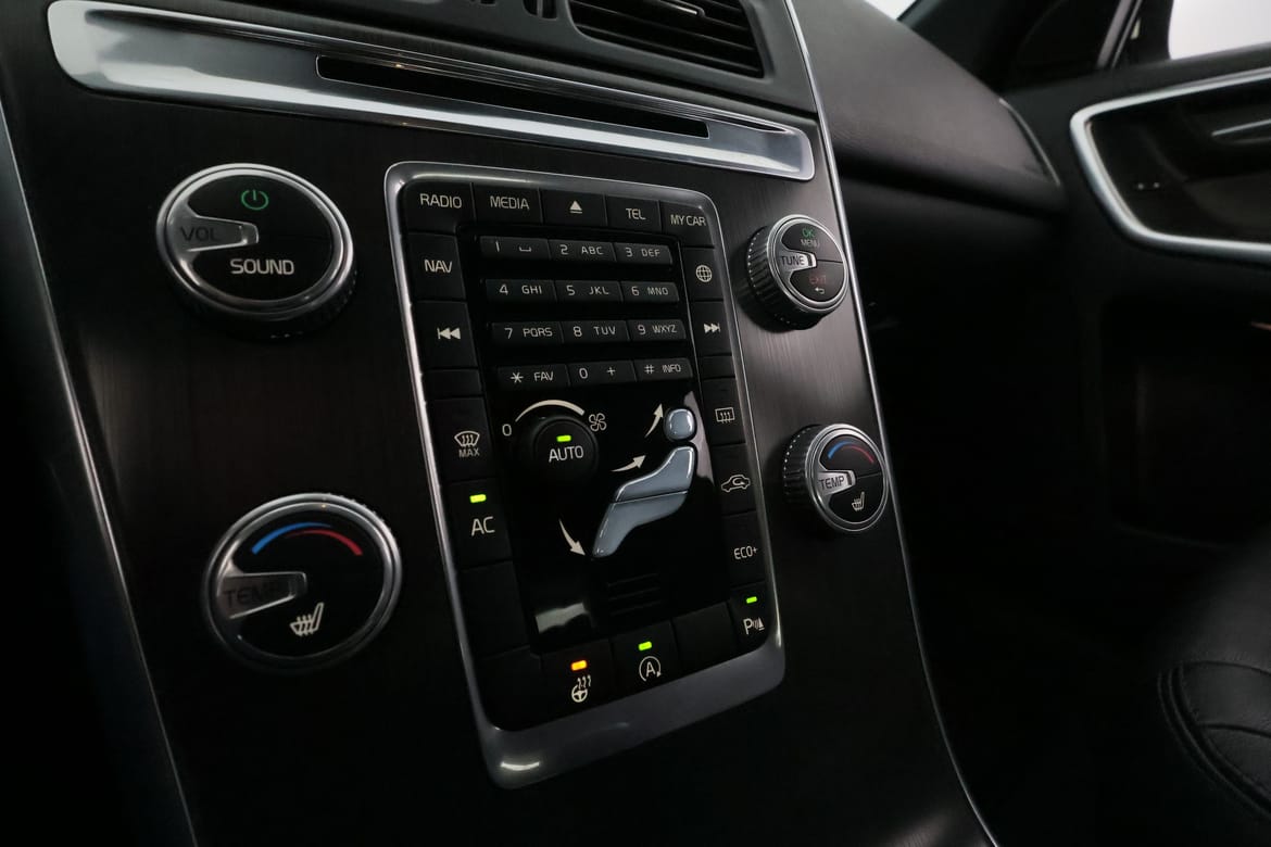 Volvo XC60 2016 - miniatyr 20