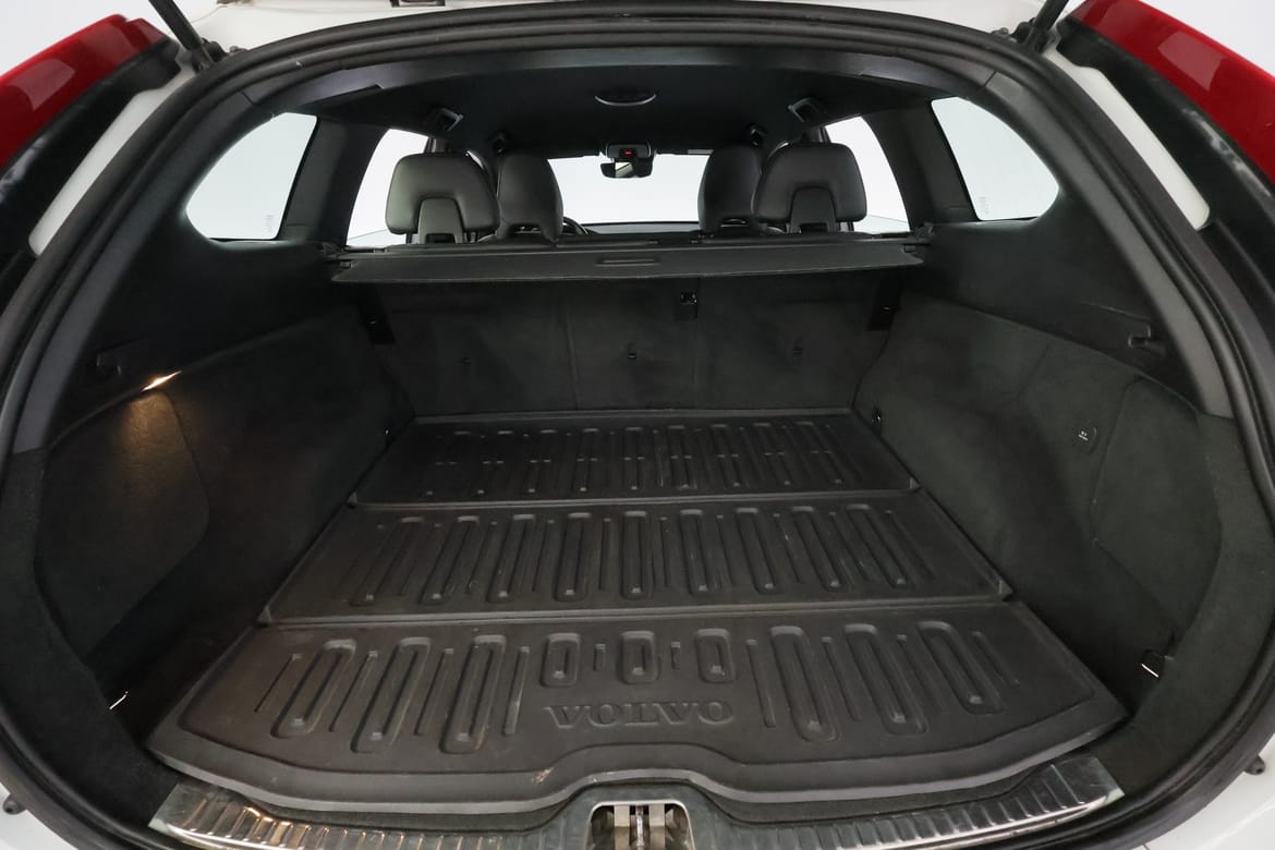 Volvo XC60 2016 - miniatyr 8