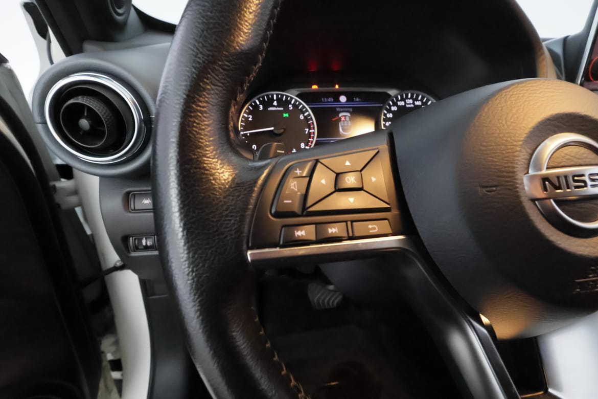 Nissan Juke 2020 - miniatyr 15
