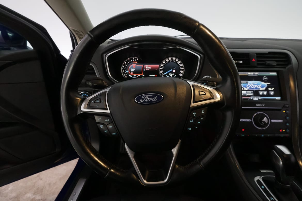 Ford Mondeo 2015 - miniatyr 15