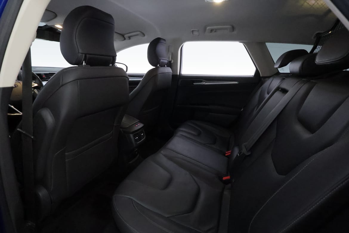 Ford Mondeo 2015 - miniatyr 20