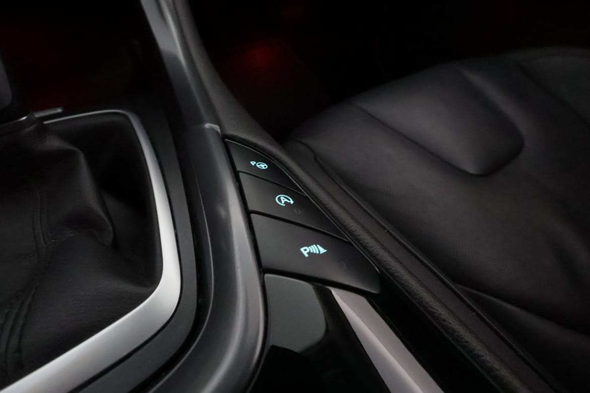Ford Mondeo 2015 - miniatyr 23