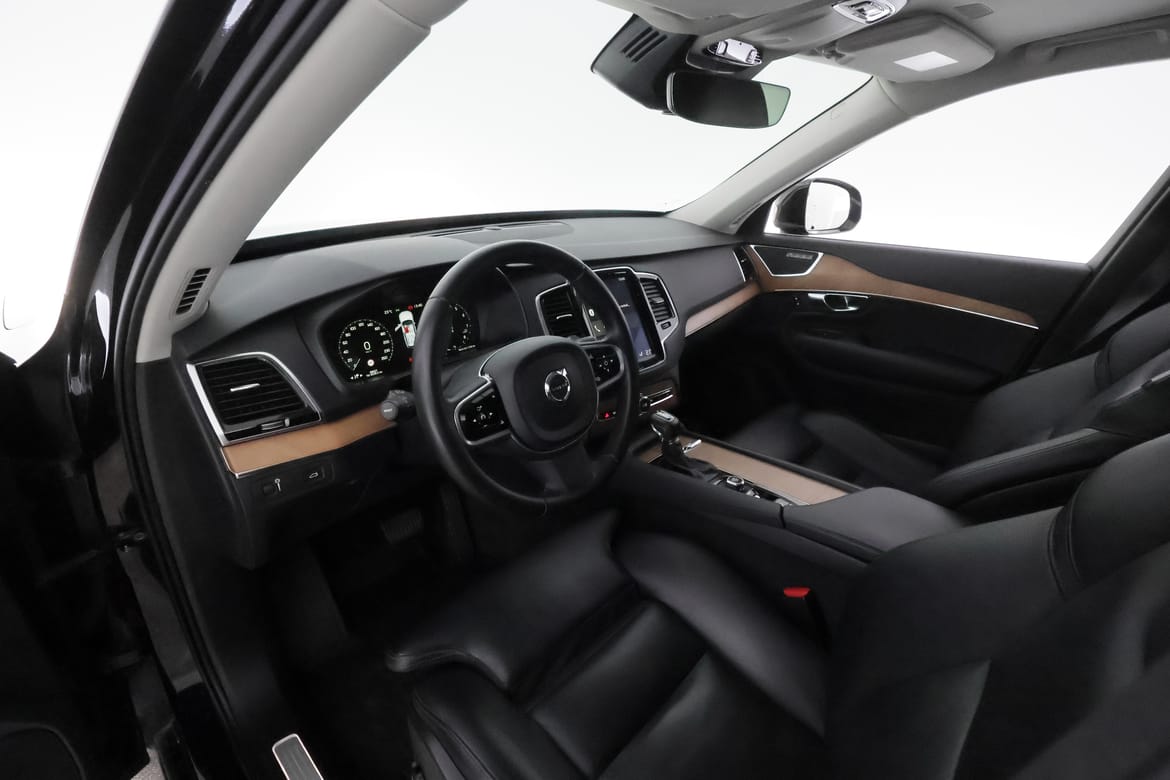 Volvo XC90 2018 - miniatyr 13
