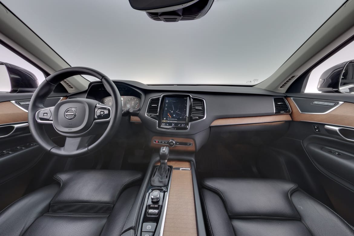 Volvo XC90 2018 - miniatyr 14