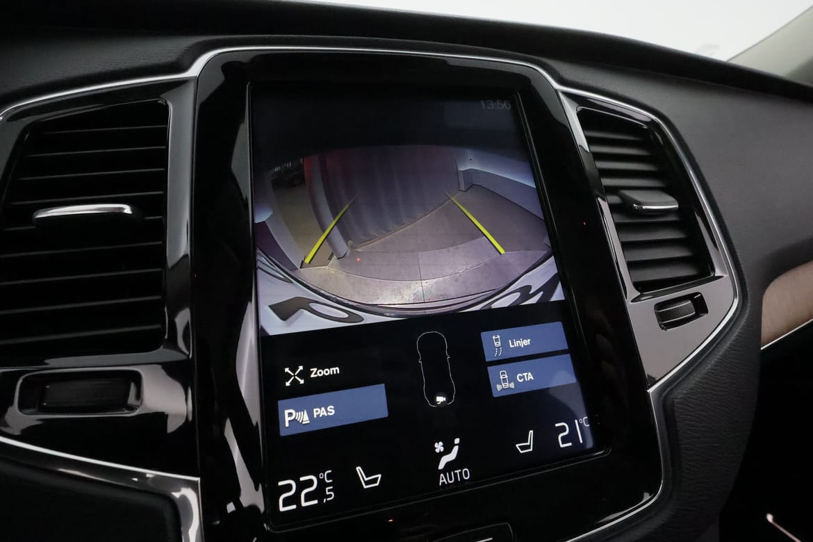 Volvo XC90 2018 - miniatyr 25
