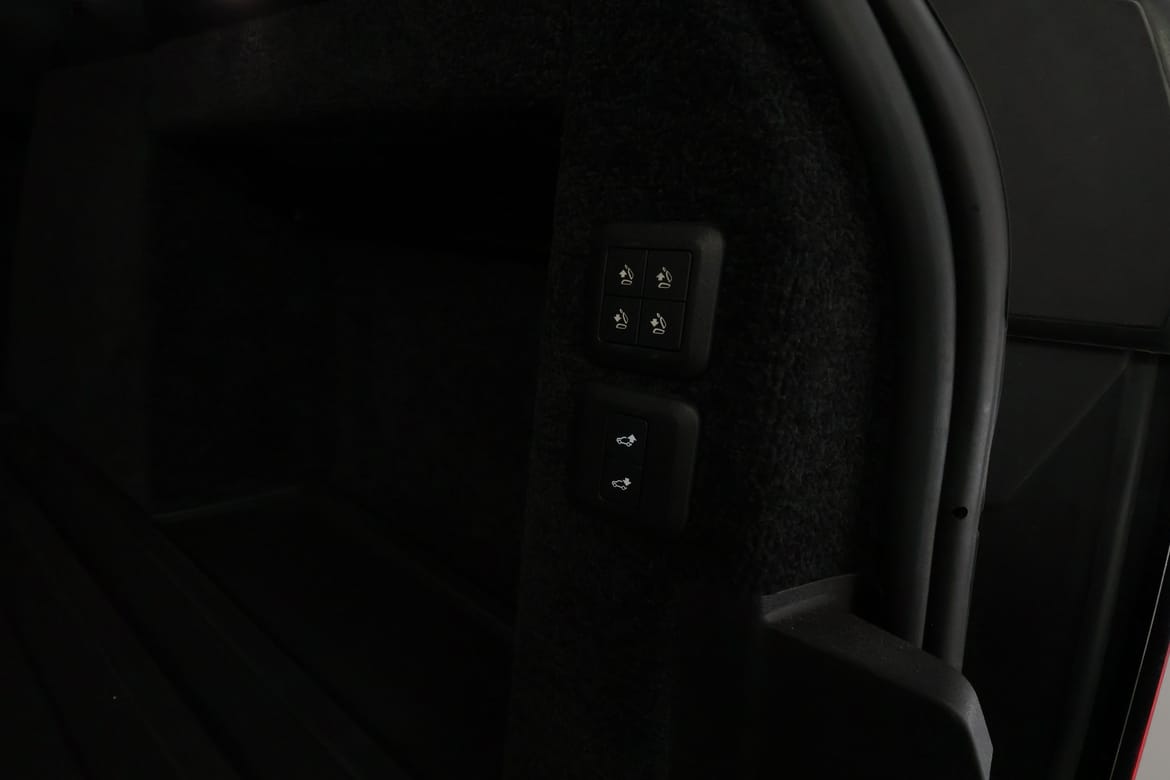 Land Rover Range Rover 2018 - miniatyr 9