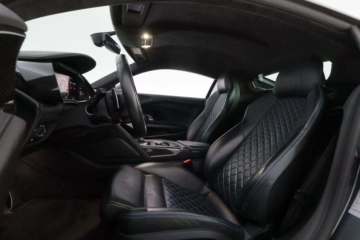 Audi R8 2018 - miniatyr 11