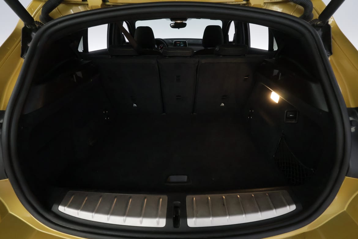 BMW X2 2018 - miniatyr 8