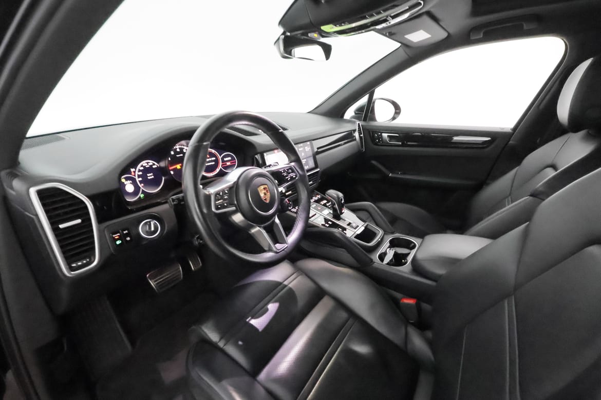 Porsche Cayenne 2018 - miniatyr 13