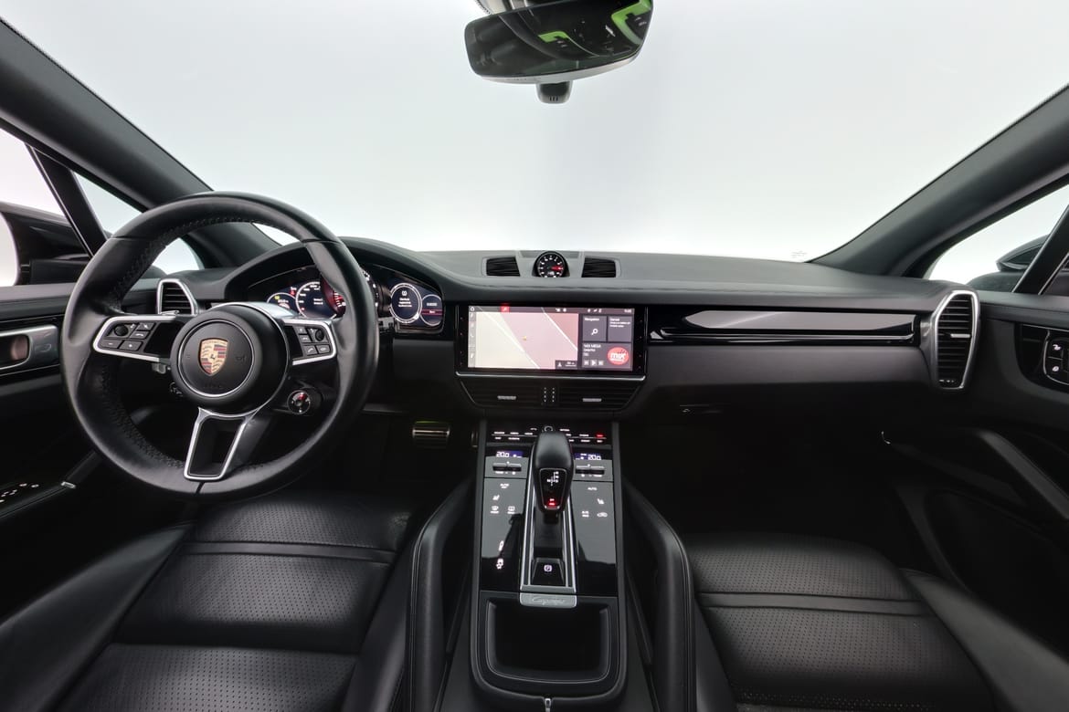 Porsche Cayenne 2018 - miniatyr 14