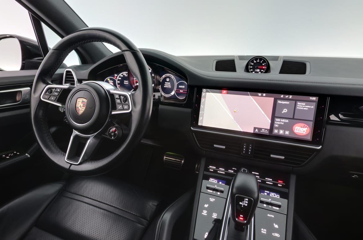 Porsche Cayenne 2018 - miniatyr 15