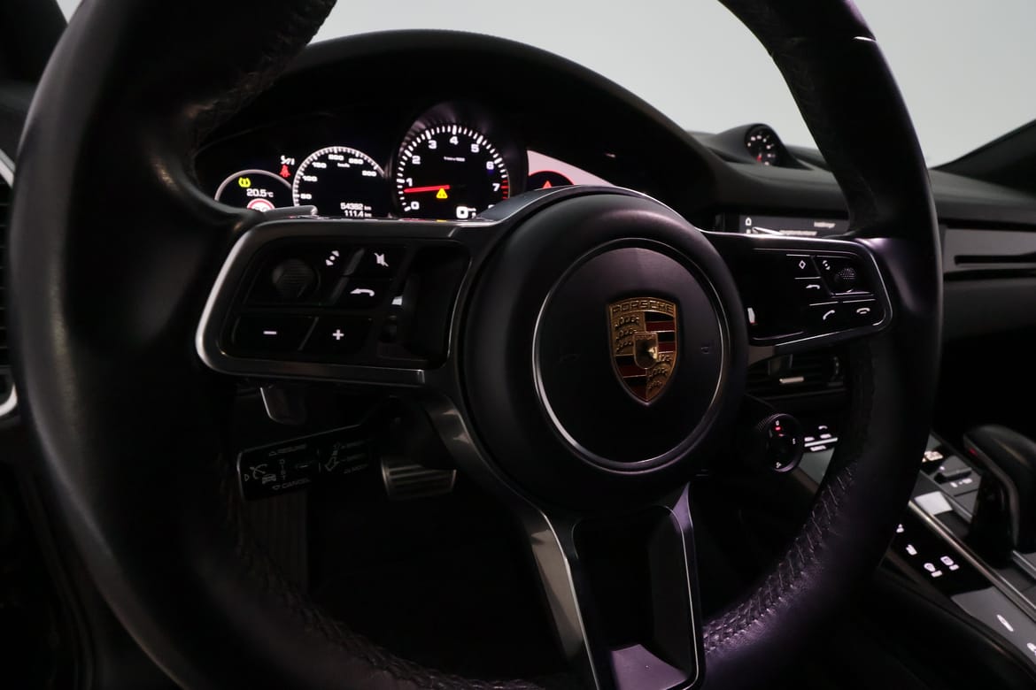 Porsche Cayenne 2018 - miniatyr 17