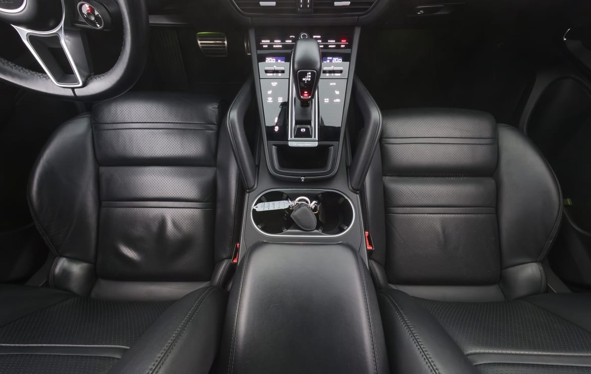 Porsche Cayenne 2018 - miniatyr 20
